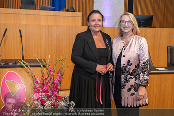 Pink Ribbon - Parlament, Wien - Di 26.09.2023 - Doris KIEFHABER, Doris BURES26