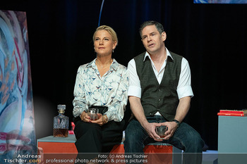 Bühnenfotos ´Kleine Eheverbrechen´ - Stadttheater Berndorf - Mi 27.09.2023 - Manuel WITTING, Kristina SPRENGER31