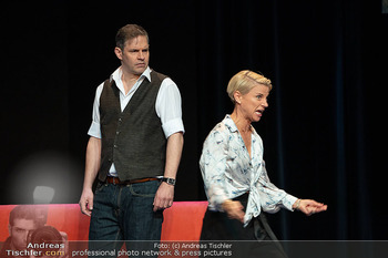 Bühnenfotos ´Kleine Eheverbrechen´ - Stadttheater Berndorf - Mi 27.09.2023 - 104
