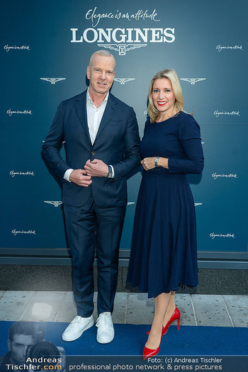 Store Opening - Longines Store, Wien - Do 28.09.2023 - CEO Matthias BRESCHAN, Cornelia REINBACHER30