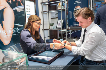 Store Opening - Longines Store, Wien - Do 28.09.2023 - Julian WALDNER39