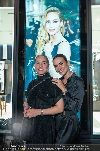 Store Opening - Longines Store, Wien - Do 28.09.2023 - Verena ALTENBERGER, Kimberly BUDINSKY105