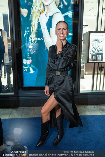 Store Opening - Longines Store, Wien - Do 28.09.2023 - Kimberly BUDINSKY109