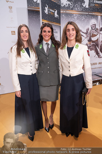 Sporthilfe Galanacht des Sports - Wiener Stadthalle - Do 12.10.2023 - Alexandri-Schwestern Anna Maria, Eirini und Vasiliki ALEXANDRI11