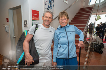 Rado Promis gegen Profis Tennis - Colony Tennisclub, Wien - So 22.10.2023 - Annemarie MOSER-PRÖLL, Didi KÜHBAUER43