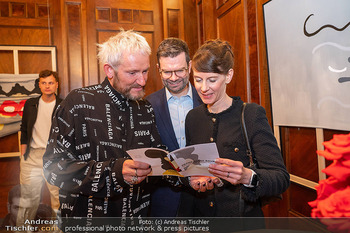 FJ Baur VIP Vernissage - Bucherer Salon, Wien - Mo 23.10.2023 - Franz Josef BAUR, Marco BUSCHMANN, Janina HATT26