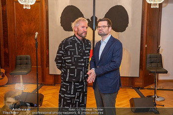 FJ Baur VIP Vernissage - Bucherer Salon, Wien - Mo 23.10.2023 - Franz Josef BAUR, Marco BUSCHMANN31