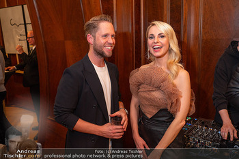 FJ Baur VIP Vernissage - Bucherer Salon, Wien - Mo 23.10.2023 - Silvia SCHNEIDERL, Markus FREISTÄTTER66