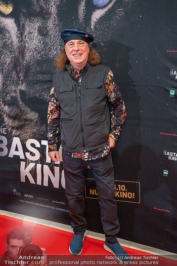 Kinopremiere ´The Bastard King´ - Village Cinema, Wien - Mi 25.10.2023 - Erwin KIENAST43