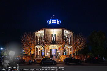 Atousa Mastan 50er - Lusthaus, Wien - Sa 18.11.2023 - das Wiener LUSTHAUS bei Nacht von außen, beleuchtet, Nachthimme261