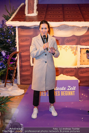 Milka Weihnachtsevent - PraterAlm, Wien - Do 23.11.2023 - Viktoria SCHNADERBECK50