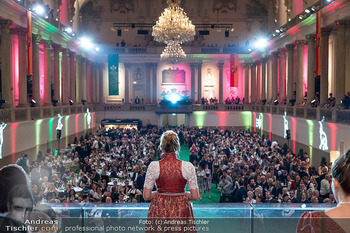 Jägerball  - Hofburg, Wien - Mo 29.01.2024 - Christa KUMMER bei Eröffnungsrede in der Hofreitschule262