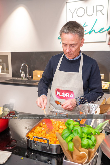 Flora Launch Event - Your Kitchen, Wien - Di 30.01.2024 - 93