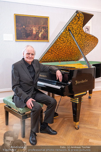 Fototermin 125 Jahre Gershwin - Bösendorfer Store, Wien - Sa 30.03.2024 - Manfred MAYRHOFER39