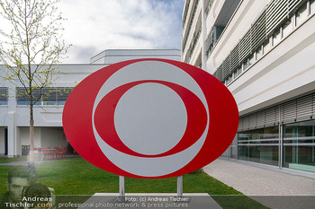 Out of Orda Ö3 Studio Session - Ö3 Studios im ORF Zentrum, Wien - Do 04.04.2024 - ORF Logo Zentrum Küniglberg, Symbolfoto, Gebühren, Gagen ORF-L5