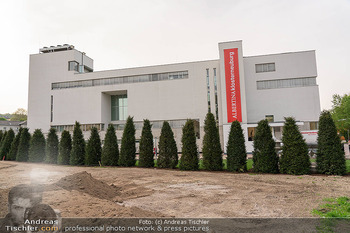 Neu Eröffnung - Albertina Klosterneuburg Essl Museum - Di 09.04.2024 - Albertina Klosterneuburg Essl Museum von außen4