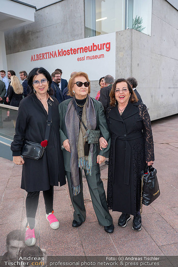 Neu Eröffnung - Albertina Klosterneuburg Essl Museum - Di 09.04.2024 - Eva SCHLEGL, Ursula KRINZINGER (?), Rita NITSCH56