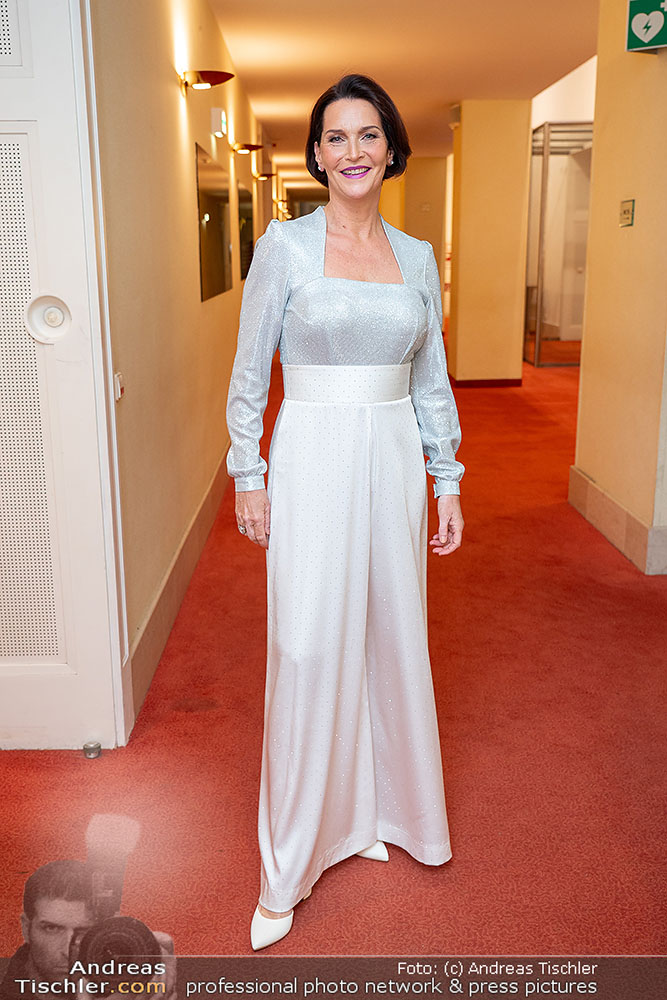 Maya Hakvoort honoring Barbra Streisand - 2024-04-19 - Wiener Konzerthaus, Wien