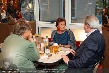 Kunstwerk Präsentation - Kaisergruft und Feinkosterei - Mo 06.05.2024 - 63