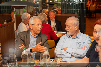 Kunstwerk Präsentation - Kaisergruft und Feinkosterei - Mo 06.05.2024 - 66