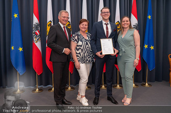 TÜV Austria Akademie Graduierungsfeier - Amt der Ooe Landesregierung, Linz - Fr 14.06.2024 - 260