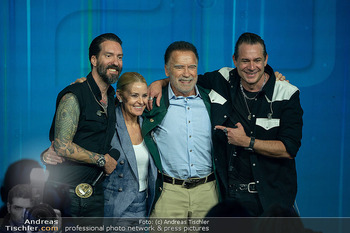 AWS Austria World Summit Klimakonferenz - Hofburg, Wien - Do 20.06.2024 - THE BOSSHOSS, Arnold SCHWARZENEGGER, Heather MILLIGAN164