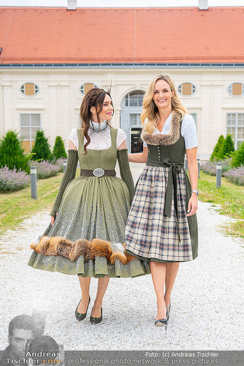 Gössl Couture Dirndl Präsentation - Augarten Porzellanmanufaktur Museum, Wien - Do 27.06.2024 - Christine FISCHER, Patricia KAISER20