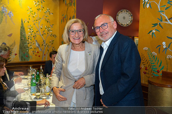 Gerald Gerstbauer 60er-Feier - Cantinetta Antinori, Wien - Di 15.10.2024 - Johanna MIKL-LEITNER, Alfred GUSENBAUER25