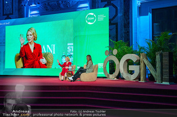 Cate Blanchett am ÖGNI Symposium - Hofburg, Wien - Do 17.10.2024 - Cate BLANCHETT (Kate), Mari LANG71