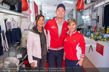 Rado Promis gegen Profis Tennis - Colony Tennisclub, Wien - So 20.10.2024 - Bogdan ROSCIC, Katharina Kathi GUTENSOHN, Nicole Nici SCHMIDHOFE6