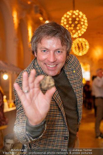 Tartufo Totale Presse-Preview - Vienna Ballhaus - Mi 06.11.2024 - Luca MILIFI (Trüffelpapst, Portrait)20