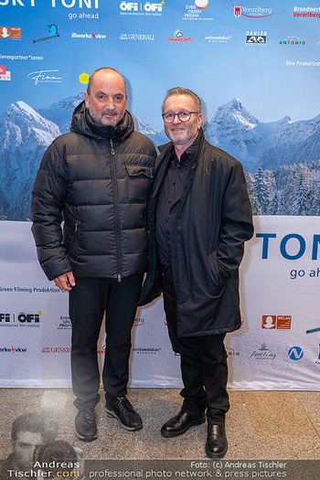 Kinopremiere ´Husky Toni´ - Gartenbaukino Wien - Mi 13.11.2024 - Ulrich GRIMM, Anton KUTTNER (Husky Toni)4