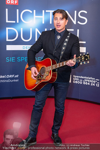 Licht ins Dunkel Gala - ORF Zentrum, Wien - Fr 15.11.2024 - Andreas GABALIER16