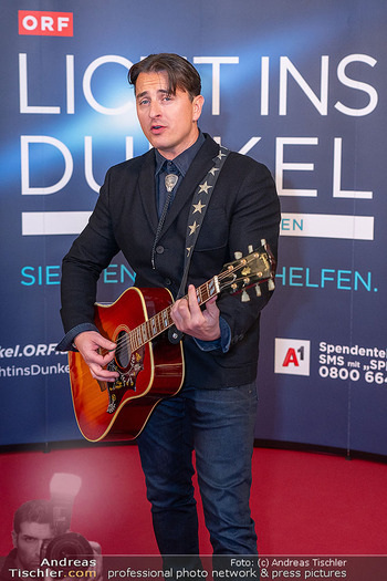 Licht ins Dunkel Gala - ORF Zentrum, Wien - Fr 15.11.2024 - Andreas GABALIER20