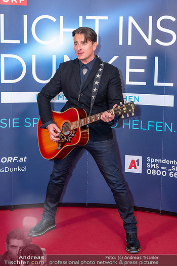 Licht ins Dunkel Gala - ORF Zentrum, Wien - Fr 15.11.2024 - Andreas GABALIER23