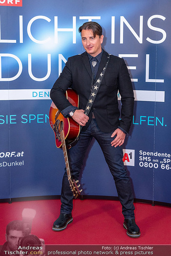 Licht ins Dunkel Gala - ORF Zentrum, Wien - Fr 15.11.2024 - Andreas GABALIER25