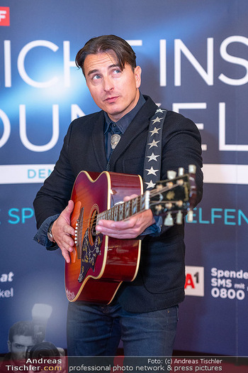 Licht ins Dunkel Gala - ORF Zentrum, Wien - Fr 15.11.2024 - Andreas GABALIER27