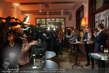 Buchpräsentation Johannes Frischmann - Das Kolin, Wien - Mi 20.11.2024 - 36