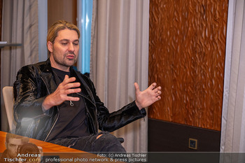 Interview David Garrett - The Ritz Carlton, Wien - Fr 29.11.2024 - David GARRETT10