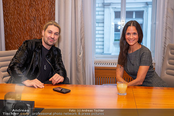 Interview David Garrett - The Ritz Carlton, Wien - Fr 29.11.2024 - David GARRETT, Romina COLERUS14