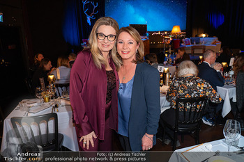 Premiere ´Dinner for online´ - Vindobona, Wien - Mo 02.12.2024 - Christa KUMMER, Gabriela BENESCH5