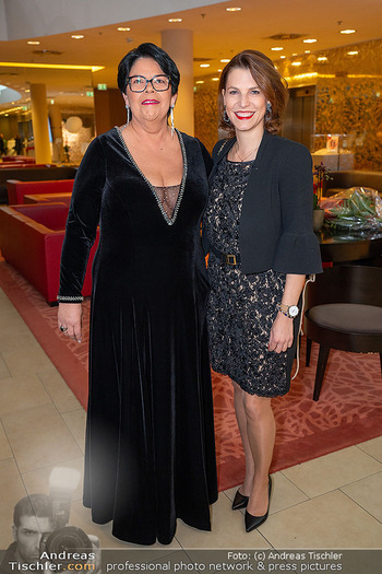 40 Jahre Schaider-Strassl - Hotel Savoyen, Wien - So 08.12.2024 - Ines SCHAIDER, Karoline EDTSTADLER33