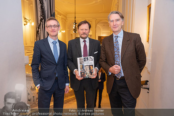 Buchpräsentation ´Kunstsammler in Wien´ - Dorotheum, Wien - Mo 16.12.2024 - Sebastian SCHÜTZE, Martin BÖHM, Ralph GLEIS2