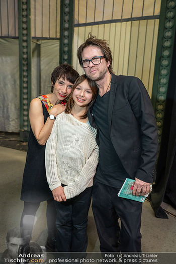 My Fair Lady Neueinstudierung - Volksoper, Wien - Fr 27.12.2024 - Familie Ruth BRAUER-KVAM, Ehemann Kyrre KVAM, Tochter Naomi31