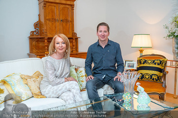 Interview Gerda Rogers - Privatvilla, Baden - So 12.01.2025 - Gerda ROGERS, Clemens TRISCHLER43