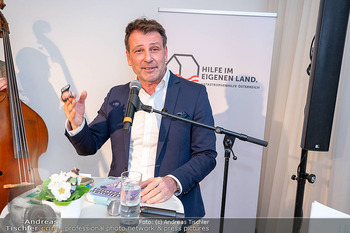 Neujahrsempfang - Büro Hilfe im eigenen Land - Di 14.01.2025 - Volker PIESCZEK69