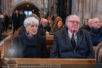 Otto Schenk Trauerfeier - Stephansdom, Wien - Mi 29.01.2025 - Maria RAUCH-KALLAT, Alfons MENSDORFF-POUILLY35