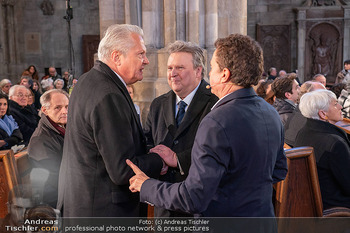 Otto Schenk Trauerfeier - Stephansdom, Wien - Mi 29.01.2025 - Konstantin SCHENK, Michael LUDWIG, Herbert FÖTTINGER63