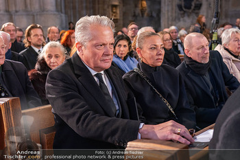 Otto Schenk Trauerfeier - Stephansdom, Wien - Mi 29.01.2025 - Sandra CERVIK, Herbert FÖTTINGER69