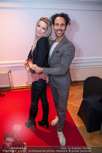 Dancing Stars Kick-Off - Lorely-Saal, Wien - Mo 17.02.2025 - Simone LUGNER, Danilo CAMPISI112